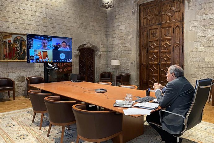 Reunión telemática del presidente del Govern, Quim Torra, con consellers y el ámbito local sobre el coronavirus.