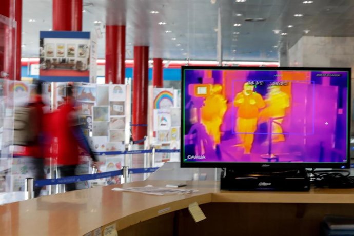 Sistema en el que se mide la temperatura del personal en Ifema