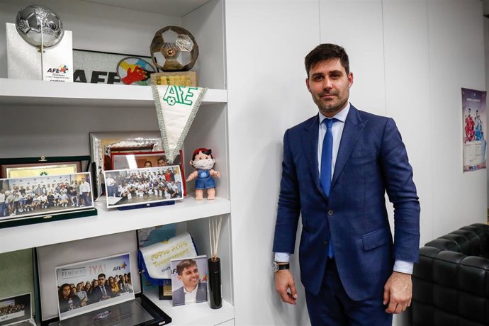 David Aganzo, presidente de AFE, posa en la sede del sindicato en Madrid