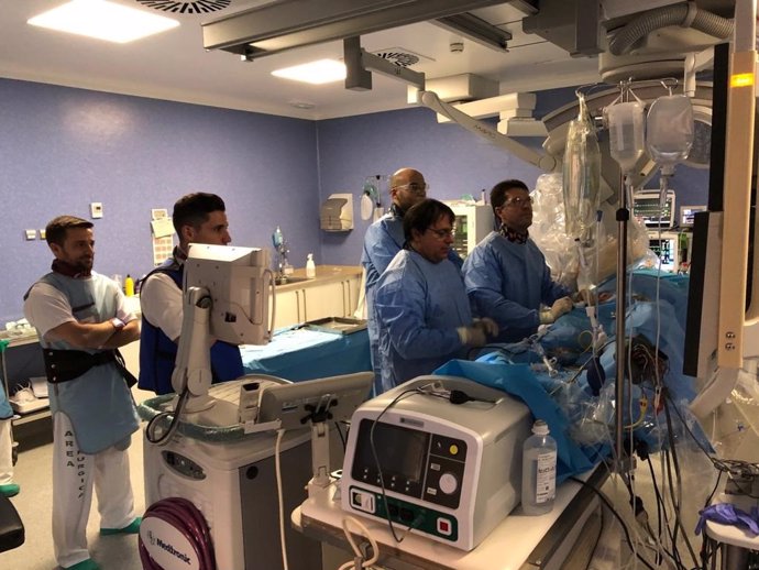 Andalucía.-El H. Universitario Torrecárdenas realiza su primera intervención con crioablación en pacientes cardíacos