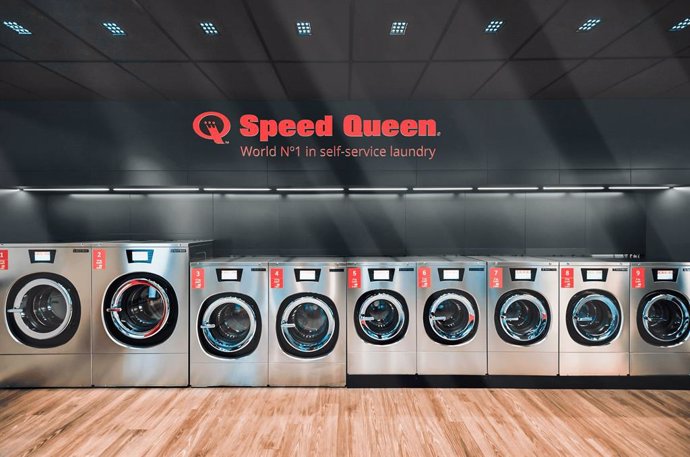 Speed Queen continúa con la mayoría de sus tiendas abiertas