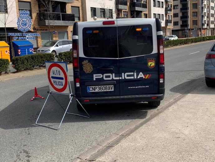 Control de Policía Nacional en La Rioja