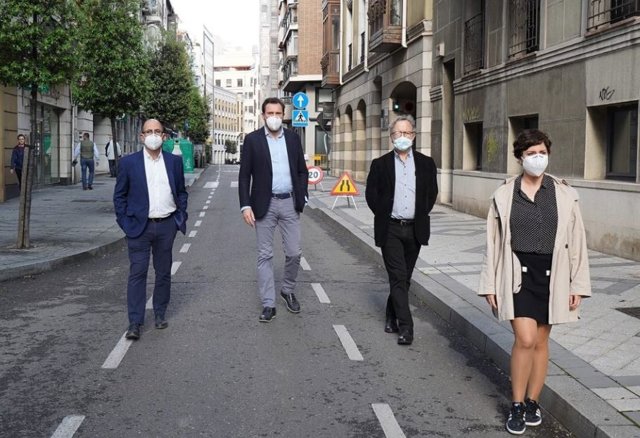 Luis Vélez, Óscar Puente, Manuel Saravia Y María Sánchez, En La Calle Claudio Moyano, Cuya Peatonalización Arrancará Este Lunes.