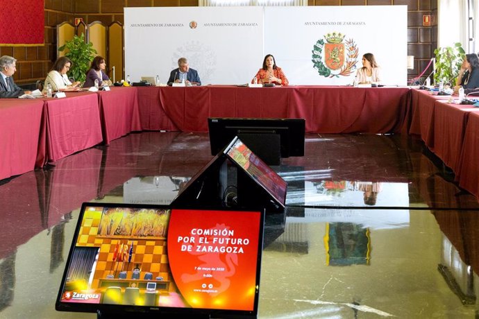 Reunión de la Comisión por el futuro de Zaragoza
