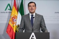 Moreno pedirá al Gobierno que “revise” la decisión de dejar las provincias de Granada y Málaga en fase cero