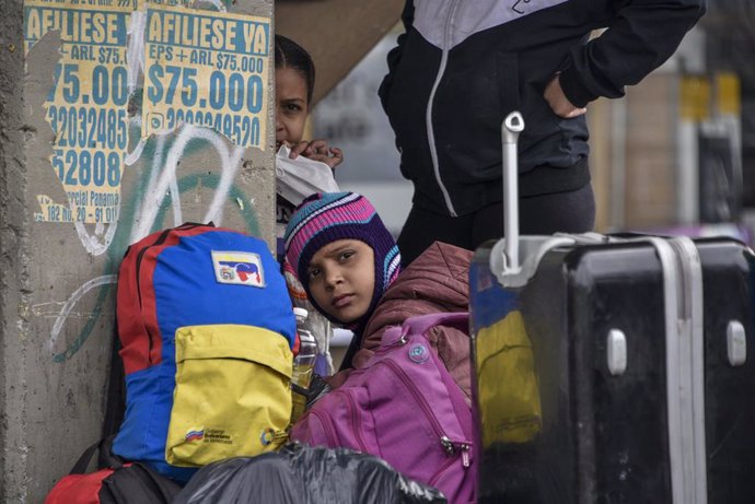 Venezuela.- Bolivia ha recibido casi 10.000 migrantes y refugiados venezolanos, 