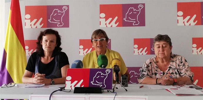 Marisa de Simón, coordinadora de IUN y parlamentaria de Izquierda-Ezkerra en el Parlamento de Navarra