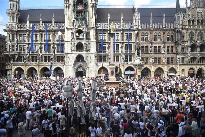 Protestas en Múnich contra restricciones sobre coronavirus