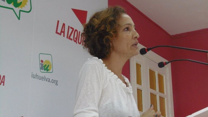 La responsable provincial de Organización de IU en Huelva, Silvia Zambrano