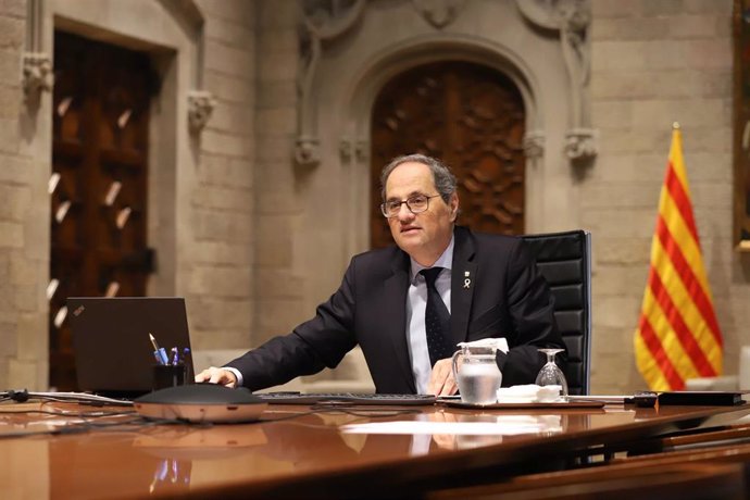 El presidente de la Generalitat, Quim Torra, durante la novena reunión de presidentes autonómicos con el presidente del Gobierno, Pedro Sánchez, por el coronavirus. A 10 de abril de 2020.