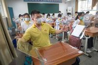 China registra 17 nuevos casos de coronavirus, siete de ellos importados