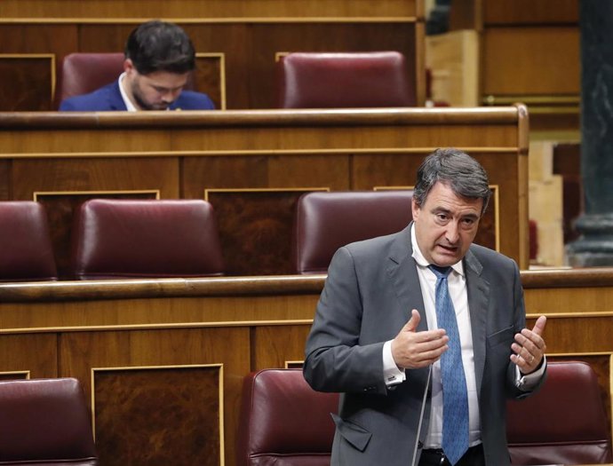 El portavoz del PNV en el Congreso de los Diputados, Aitor Esteban.