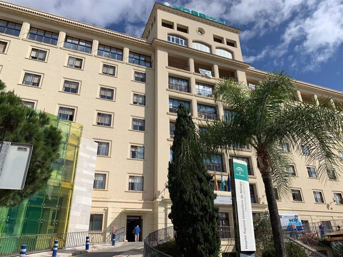 Fachada del Hospital Regional de Málaga