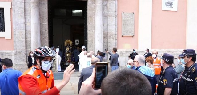 La Basílica muestra la Virgen de los Desamparados