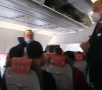 FACUA denuncia a Iberia por incumplir medidas de separación entre pasajeros en un vuelo Madrid-Las Palmas