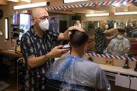 La práctica totalidad de las peluquerías de Mallorca ya ha retomado su actividad, aunque con demanda desigual