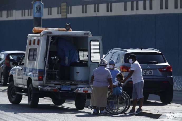 Coronavirus.- El ministro de Salud de Perú dice que "está en manos" de Vizcarra 