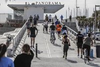 La oposición carga contra Puig por crear "falsas expectativas" y el Botànic defiende la gestión sanitaria