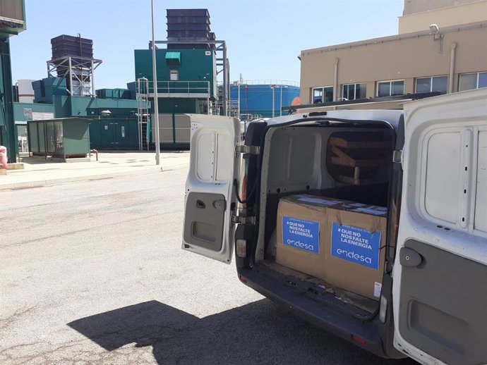 Endesa entrega 3.500 mascarillas al Consell de Menorca.