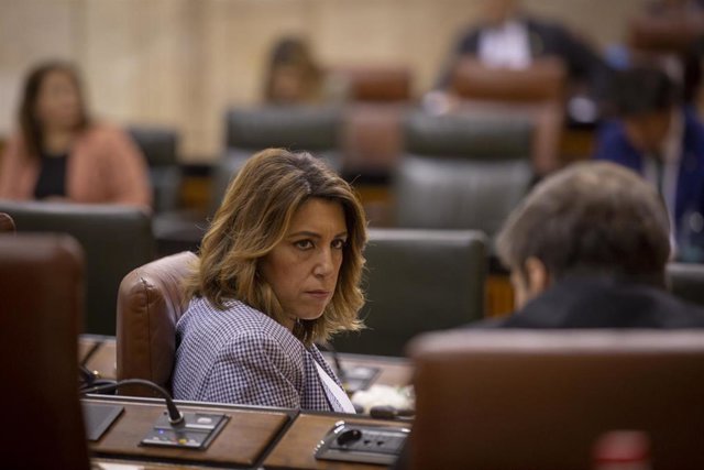 La secretaria general del PSOE-A, Susana Díaz, en una imagen de archivo en el Pleno del Parlamento andaluz.