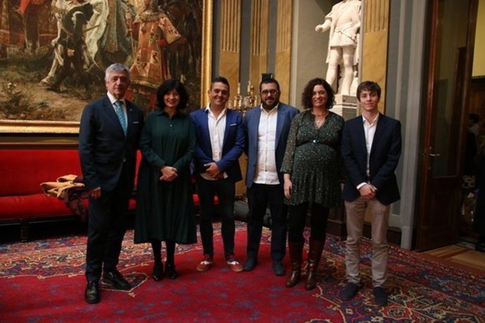 C.Virus.-Izquierda Confederal en el Senado pide censurar a la Xunta por autoriza