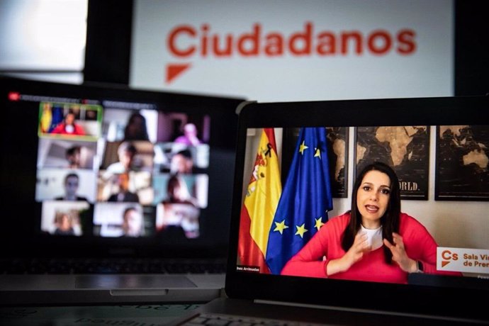 La presidenta de Ciudadanos,  Inés Arrimadas, en una roda de premsa telemtica.