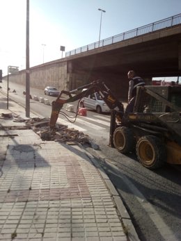 Obras en la vía pública del Distrito de Teatinos
