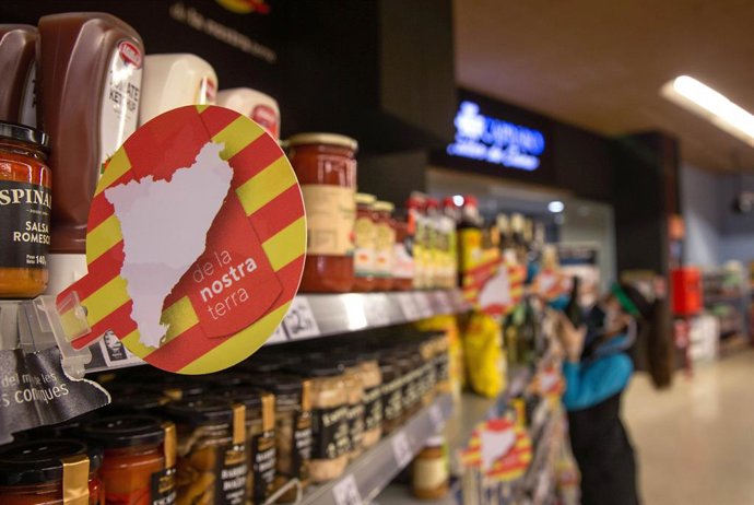 Agro.- Caprabo aumentó las ventas de proximidad un 6,5% en 2019, un 20% más fren