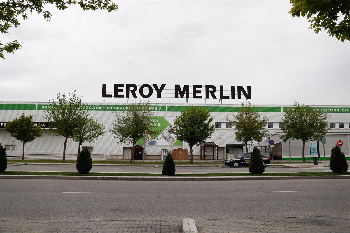 Leroy Merlin Primera Empresa En España En Certificar Sus Tiendas Como Espacios Protegidos De