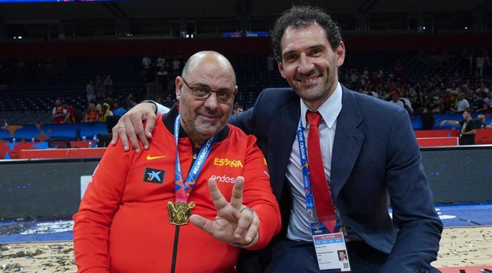 Mondelo y Garbajosa celebran el título