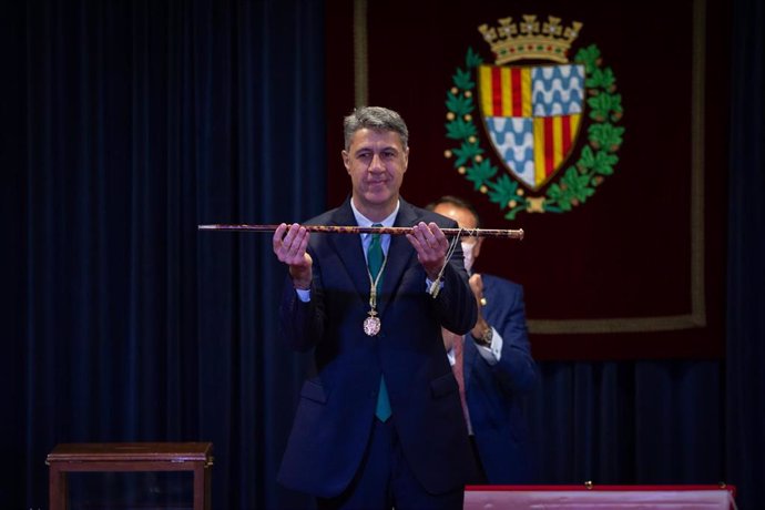 El popular, Xavier García Albiol, toma posesión como alcalde de Badalona, en un pleno celebrado la jornada de hoy en Badalona, Barcelona, Catalunya, (España), a 12 de mayo de 2020.