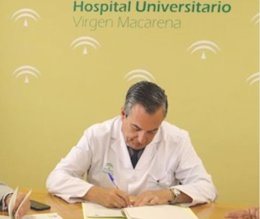 El ya exdirector gerente del Hospital Universitario Virgen Macarena de Sevilla, Francisco Merino López, en una imagen de archivo