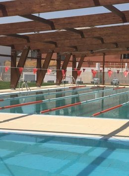 Piscina municipal de Olivares