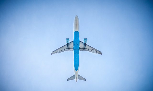 Imagen de archivo de un avión