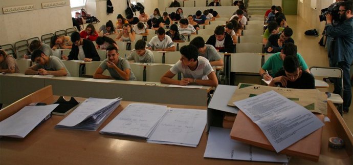 Imagen del alumnado en las pruebas de acceso a la universidad