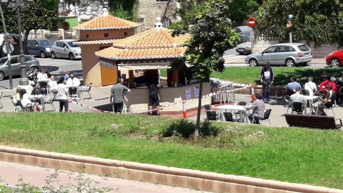 Reapertura del kiosco-bar precintado el pasado lunes