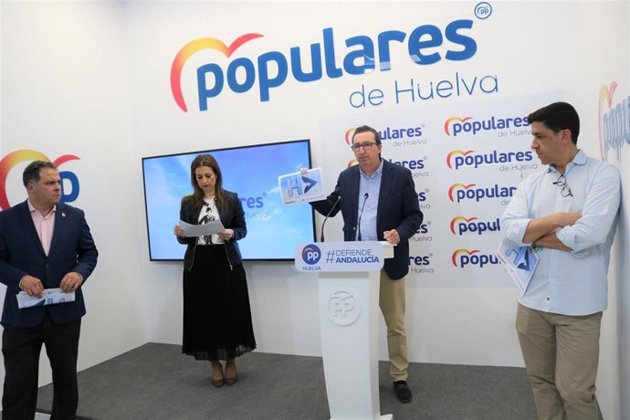 Presentación del Plan 'Huelva Acelera' del PP onubense