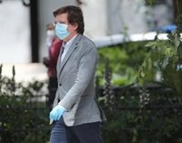 Almeida pide a quienes "promovieron caceroladas contra el Rey" que no se quejen de las que hay contra Gobierno