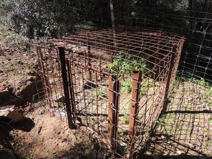 Jaula trampa denunciada por los ecologistas