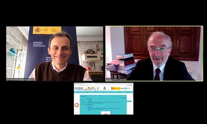 El ministro de Ciencia e Innovación, Pedro Duque, y el director de la RAE, Santiago Muñoz Machado, en una reunión telemática, para conocer los detalles del lanzamiento de 'Enclave de ciencia'