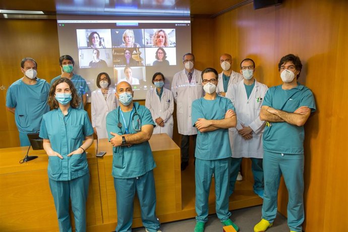 Equipo investigador del ensayo clínico de la Clínica Universidad de Navarra sobre el uso de la ivermectina