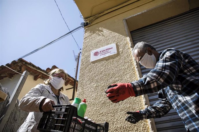 Cáritas de Barcelona ha atendido al doble de familias en abril que el año pasado