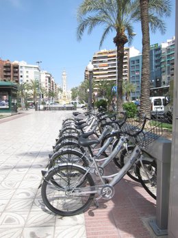 El bicis del antiguo servicio de alquiler de bicicletas en Alicante que finalmente no tuvo éxito.