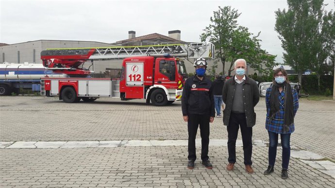 Los Bomberos de Logroño cuentan con un nuevo camión autoescala