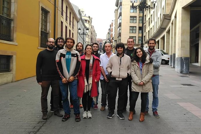 Personal de la Universidad de Oviedo que lidera el descubrimiento de nuevas técnicas de identificación de partículas en el LHC del CERN.