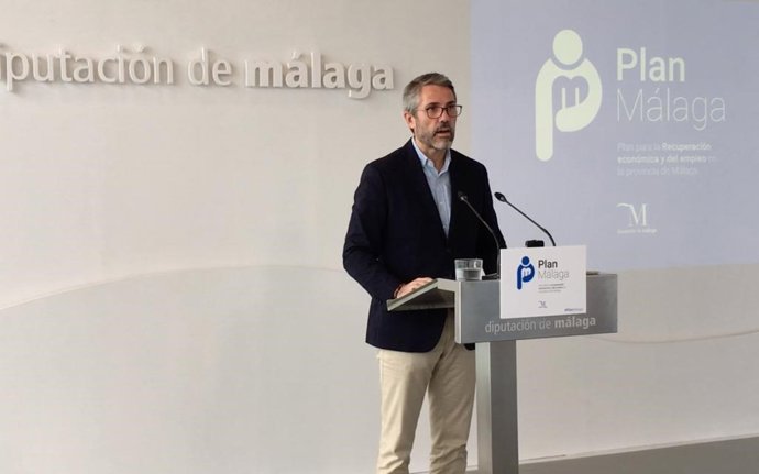 El vicepresidente primero de la Diputación de Málaga, Juan Carlos Maldonado, en rueda de prensa