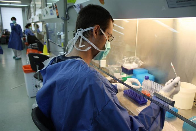 Investigador biomédico.