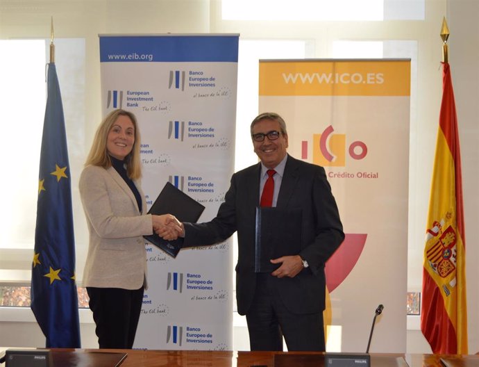 Emma Navarro, vicepresidenta del BEI, y José Carlos García de Quevedo, presidente del ICO