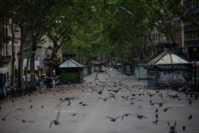 La Rambla de Barcelona en confinament per Covid-19. A Barcelona, Catalunya, (Espanya), a 23 d'abril de 2020.