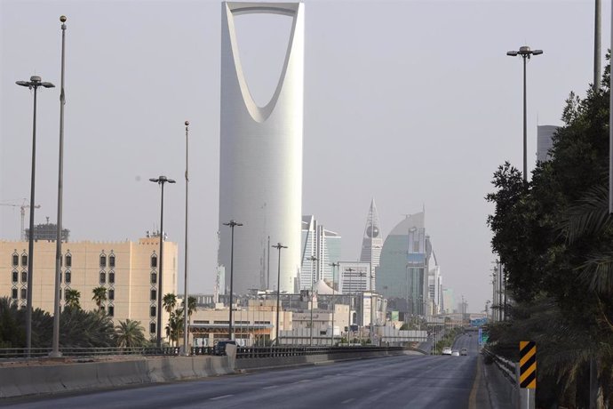 Calle de la capital de Arabia Saudí, Riad, durante la pandemia de coronavirus